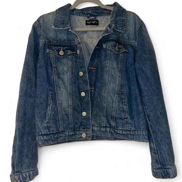 Blue Denim Jacket Women’s XL Med Wash Blue Age - Picture 1 of 3